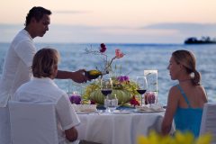 Beachside-dining-001_GC-edit-sky-1024x680