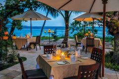 Dining-on-the-patio-1024x680